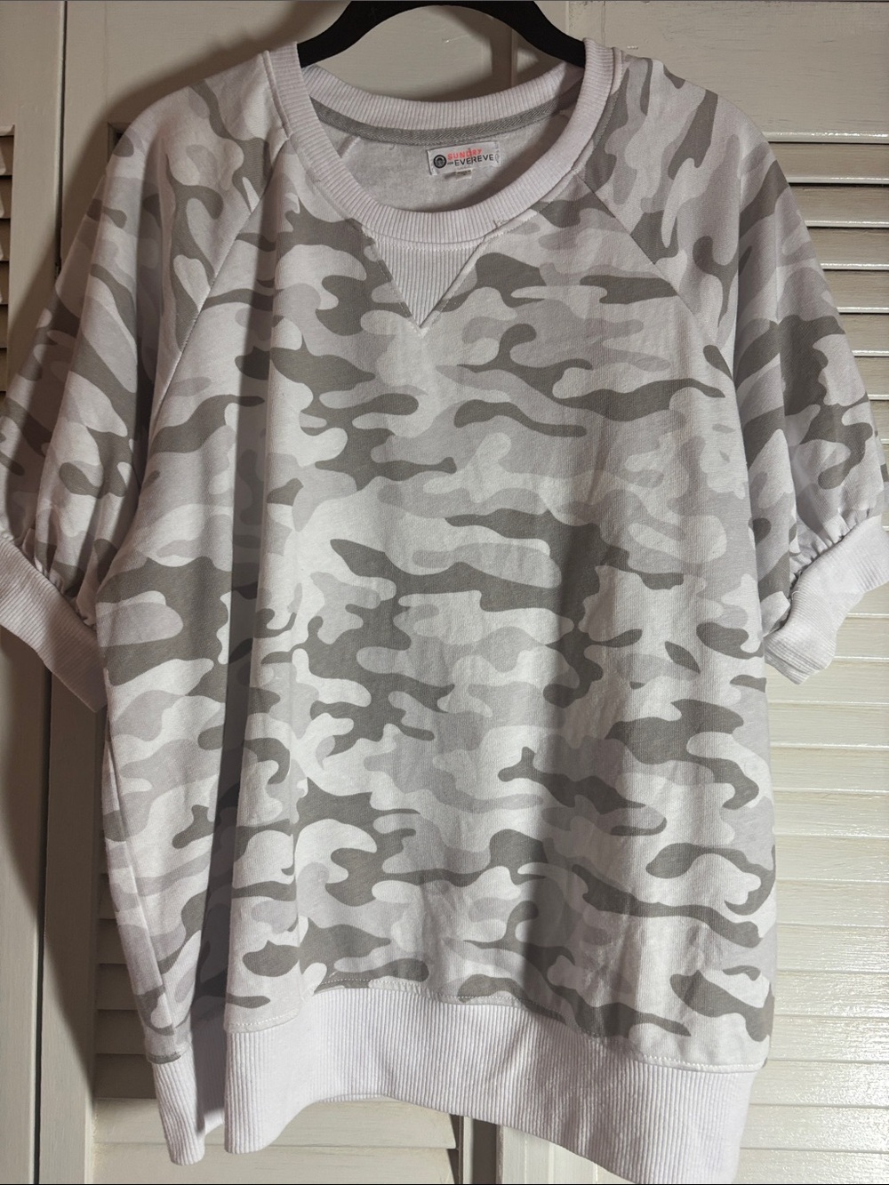Camo Short Sleeve Sweatshirt